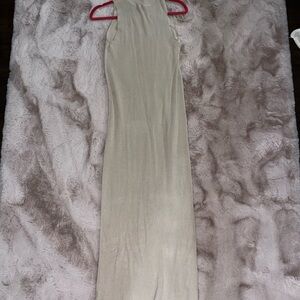 Elegant Cream Sleeveless Maxi Dress